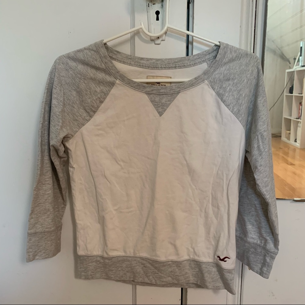 Hollister baseball tee white and gray 3/4 sleeve